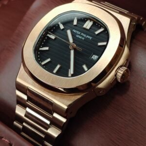 PATK PHLIPE Nautilus 3700J Rose Gold Black Dail