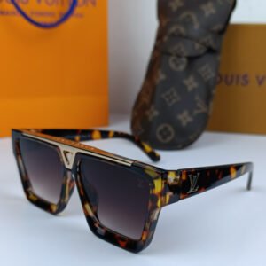1.1 LV Evidence Sunglasses Cheeta