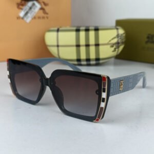 Burberry Women's Sunglasses Gray Bur03