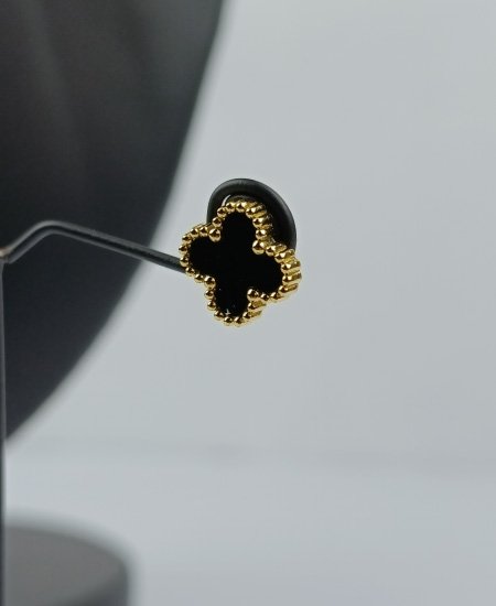 Clover Neckless and Tops Jewelry Set - Image 2