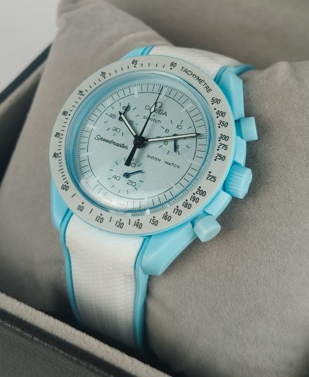 Omega Speed master Ultra Light MISSION TO URANUS Rubber Stap Watch - Image 3