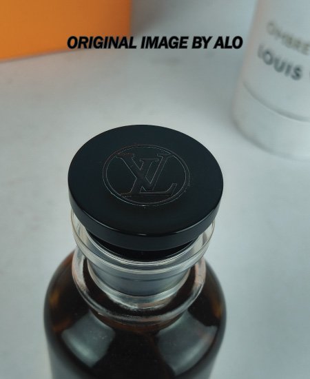 1.1 Louis Vuitton Perfume Ombre Nomade Extrait De Parfum - Image 3